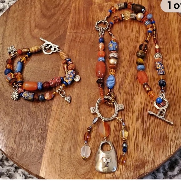 JES Maharry’s pure heart necklace+bracelet - Picture 9 of 9